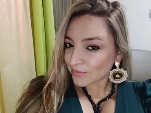 Myfreecams Best live sex cam show of Valeryadiaz
