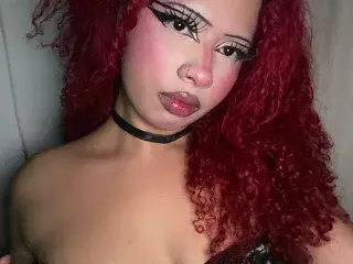 Streamate Live Sex Cam of IdunBrunette