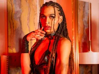 Streamate Nude Webcam of RosaliaMonteiro
