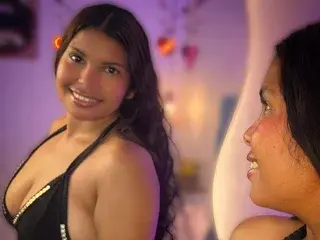 Streamate Live Sex Cam of dulcecooper19
