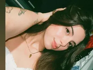 Streamate Adult Webcams of KyomiHunt