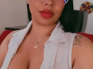 Streamate Live Sex of loana_bdsm