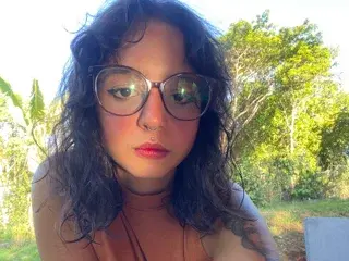Streamate Adult Webcam of MyaMillor