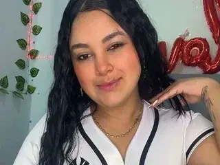 Streamate Nude Webcam of aurora_tziiu