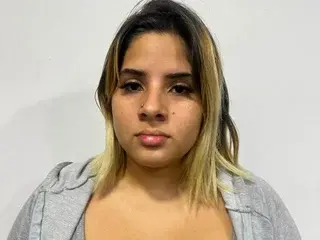 Streamate Sex Cam of CharlotteThompson90