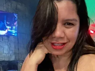 Streamate Live Porn of MatureAnika