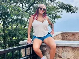 Streamate Live Sex Cam of LillyMadisson