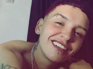Streamate Live Sex Cam of SweetSubmissive_Rs