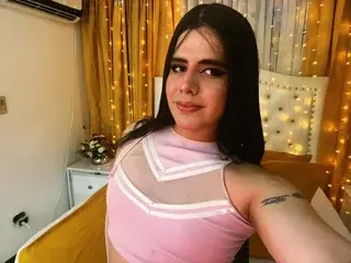 Streamate Private Sex Chat of sweet_sashablake