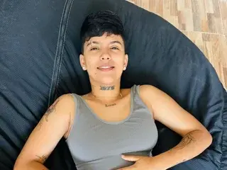 Streamate Private Sex Chat of Nini_Smith