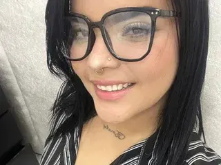 Streamate Live Sex Cam of evelinnery