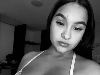 Streamate Live Porn of Kattymiller18