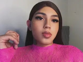 Streamate Watch Live Sex Cams of AnthonellaBroowm