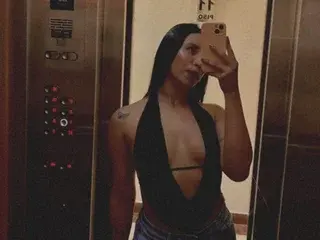 Streamate Adult Webcam of ElizabetthMacy