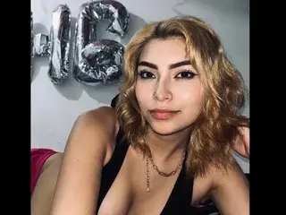 Streamate Nude Webcam of NatalieSterling