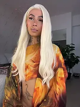 Stripchat Live Porn of miss_tatiana_