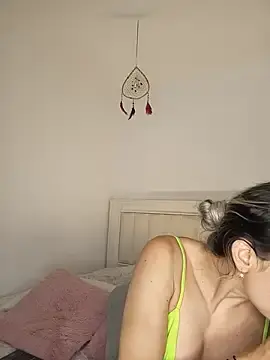 Stripchat Sex Cam of ASHLEY_BLAIR
