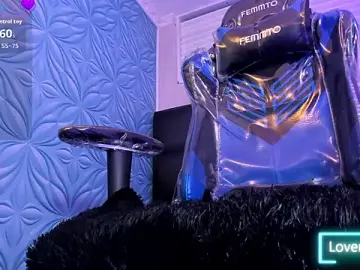 Stripchat Watch Live Sex Cams of Milk_max_18