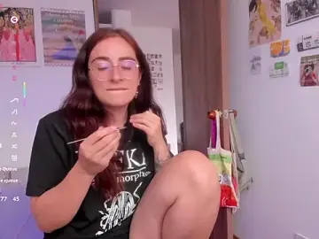 Stripchat Live Sex of linda_giggle