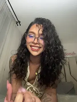 Stripchat Live Sex of Samantha_Bernardo