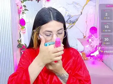 Stripchat Live Sex Cam of Chiara_tay