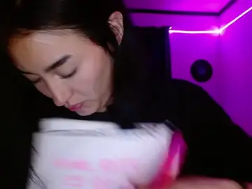 Stripchat Watch Live Sex Cams of ludo_kitty