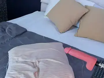 Stripchat Free Live Porn of AmmyJones_