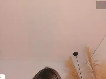 Stripchat Live Sex Cam of cute__cherry_