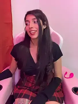 Stripchat Free Live Porn of Felicia_smok3