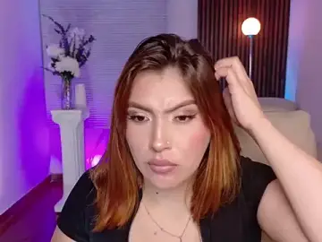 Stripchat Live Sex Cam of karla_hill_28