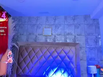 Stripchat Free Live Porn of NahomiRichards_