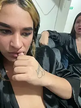 Stripchat Live Porn of Sweet_vicky_hot