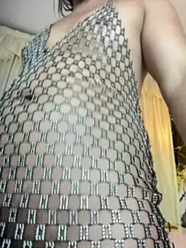 Stripchat Watch Live Sex Cams of Sweet_vicky_hot