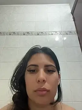 Stripchat Live Sex Cam of shainadavis