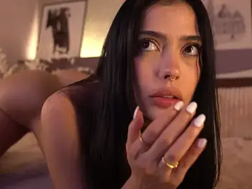 Stripchat Live Porn of ElleDiane