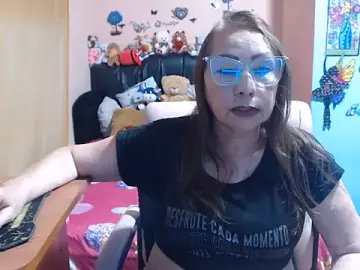 Stripchat Live Porn of milfeddy_