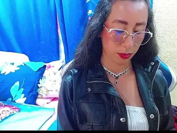 Stripchat Live Sex of Gia_leinn