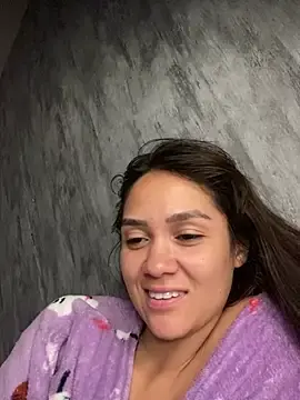 Stripchat Adult Webcams of carolsapequinha