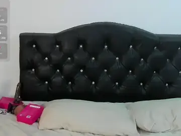 Stripchat Adult Webcam of katia_bigboobs1