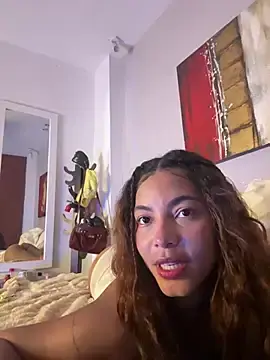 Stripchat Live Sex Cam of AkiraY10