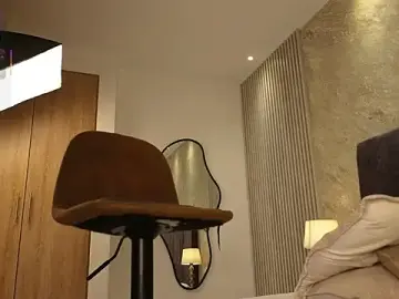 Stripchat Free Porn Cam of lola__sweetx