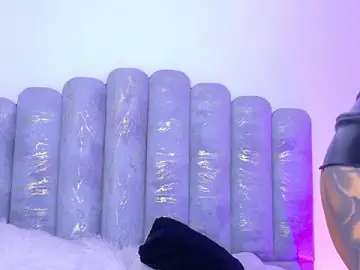 Stripchat Sex Cam of AlynAllen
