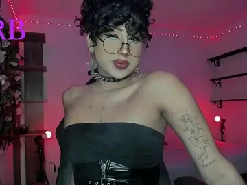 Stripchat Free Live Porn of Heka_Prudence