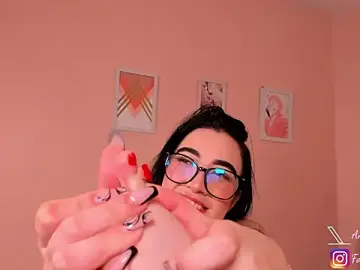 Stripchat Live Sex Cam of angeel_fox