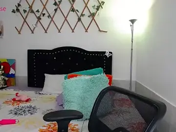 Stripchat Free Porn Cam of naughty_girl_4u