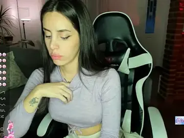 Stripchat Live Sex Cam of belu_arg