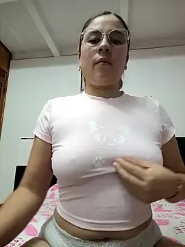 Stripchat Private Sex Chat of selena_gomez2