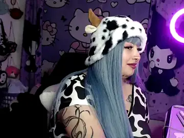 Stripchat Sex Cam of lussyevans24
