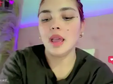 Stripchat Live Porn of Kylie_brokee