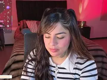 Stripchat Adult Webcam of Catalinaa_martinez